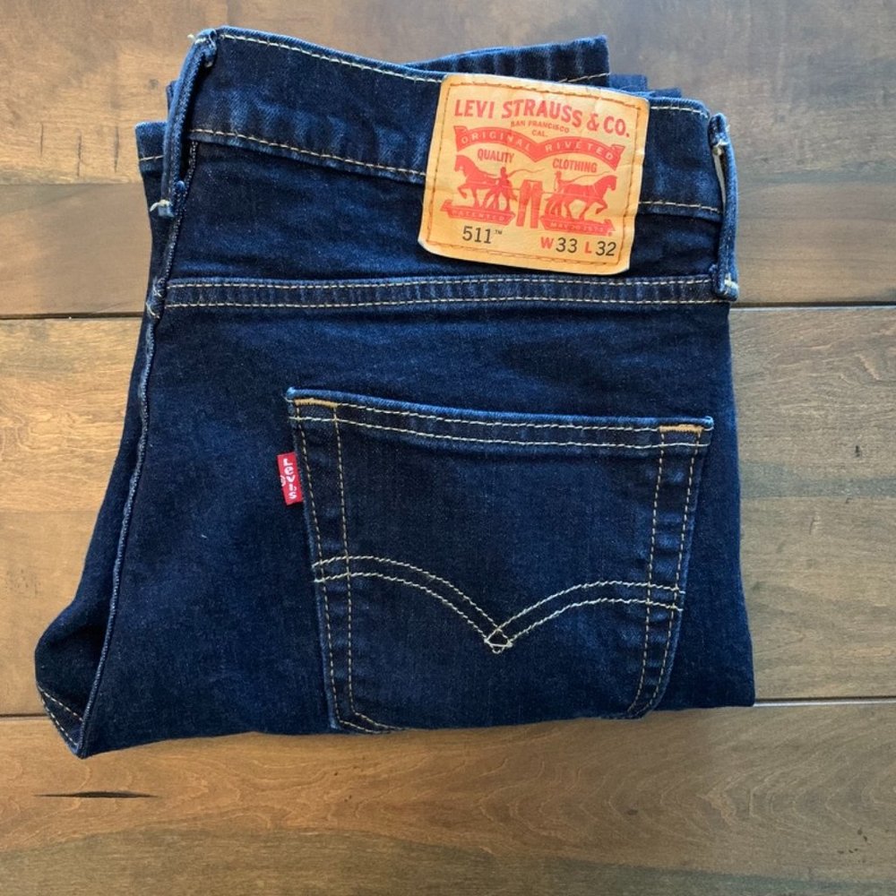 Levi's 511 33 x 32 Jeans